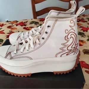 Converse Run Star Hike Platform Western Embroidery